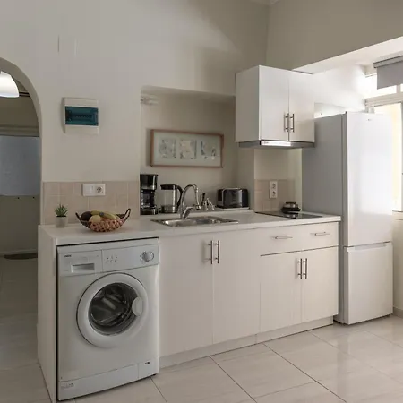 Portside Retreat By Efi 's Apartmán Corfu (city)