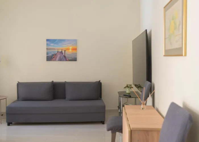 Apartmán Portside Retreat By Efi 's *